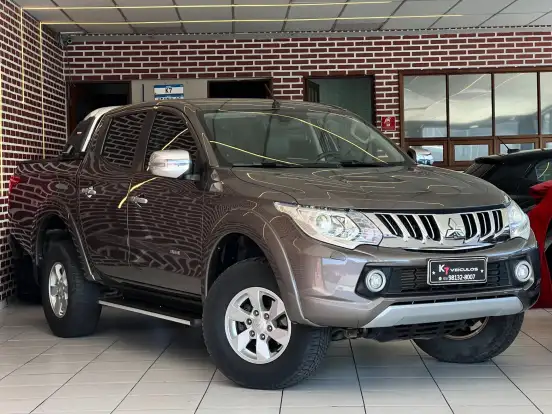 MITSUBISHI-L200 TRITON-2017