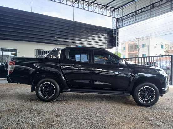 MITSUBISHI-L200 TRITON-2022