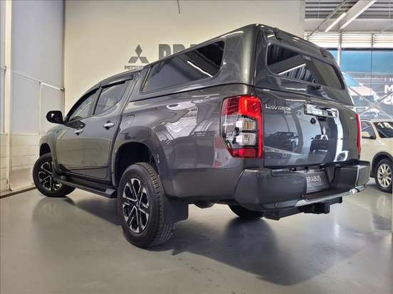 MITSUBISHI-L200 TRITON-2023