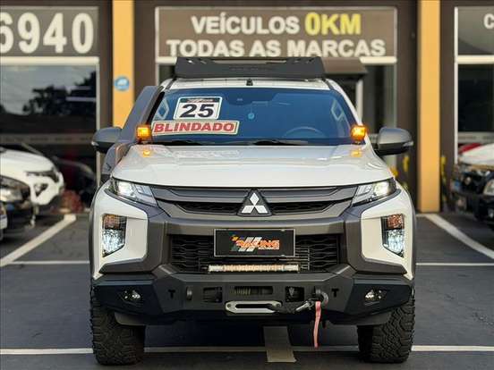 MITSUBISHI-L200 TRITON-2024