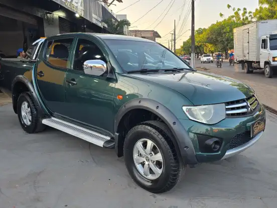 MITSUBISHI-L200 TRITON-3.2 GLS 4X4 CD 16V TURBO INTERCOLER DIESEL 4P MANUAL MITSUBISHI-L200 TRITON-2015