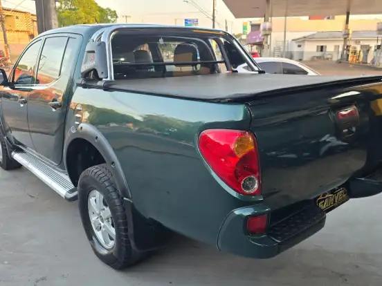 MITSUBISHI-L200 TRITON-3.2 GLS 4X4 CD 16V TURBO INTERCOLER DIESEL 4P MANUAL MITSUBISHI-L200 TRITON-2015
