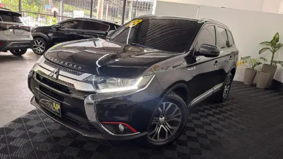 MITSUBISHI-OUTLANDER-2017