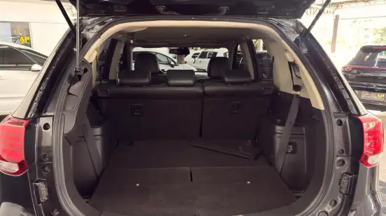 MITSUBISHI-OUTLANDER-2017