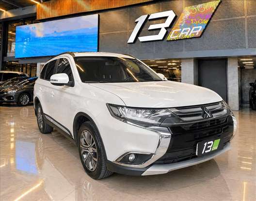 MITSUBISHI-OUTLANDER-2015
