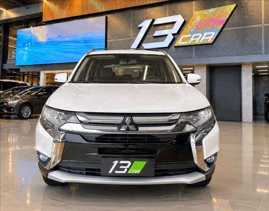 MITSUBISHI-OUTLANDER-2015