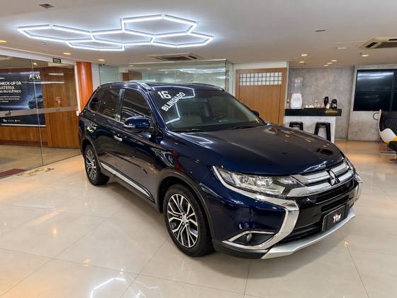 MITSUBISHI OUTLANDER 2.2 4X4 16V DIESEL 4P AUTOMÁTICO