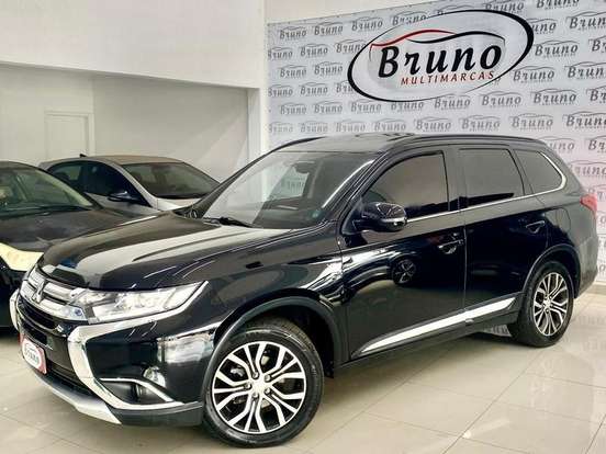 MITSUBISHI-OUTLANDER-3.0 GT 4X4 V6 24V GASOLINA 4P AUTOMÁTICO MITSUBISHI-OUTLANDER-2015