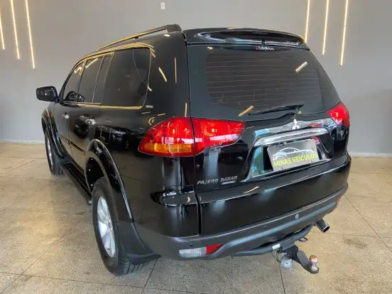 MITSUBISHI-PAJERO-2.5 HD 4X4 8V TURBO INTERCOOLER DIESEL 4P MANUAL MITSUBISHI-PAJERO-2011