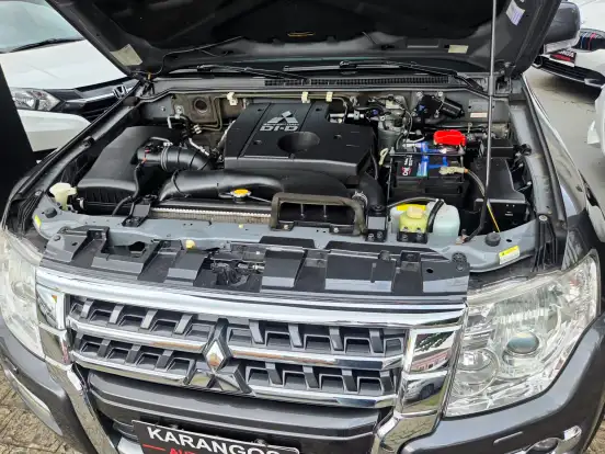 MITSUBISHI-PAJERO-3.2 HPE 4X4 7 LUGARES 16V TURBO INTERCOOLER DIESEL 4P AUTOMÁTICO MITSUBISHI-PAJERO-2015