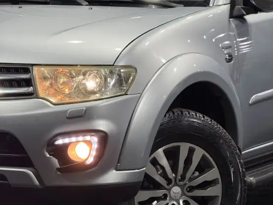 MITSUBISHI-PAJERO-3.5 HPE 4X4 7 LUGARES V6 24V FLEX 4P AUTOMÁTICO MITSUBISHI-PAJERO-2016