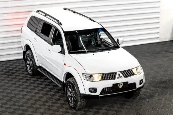 MITSUBISHI-PAJERO DAKAR-3.2 4X4 16V TURBO INTERCOOLER DIESEL 4P AUTOMÁTICO MITSUBISHI-PAJERO DAKAR-2013