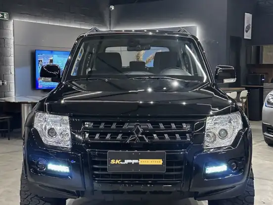 MITSUBISHI-PAJERO FULL-3.2 HPE 4X4 16V TURBO INTERCOOLER DIESEL 2P AUTOMÁTICO MITSUBISHI-PAJERO FULL-2019