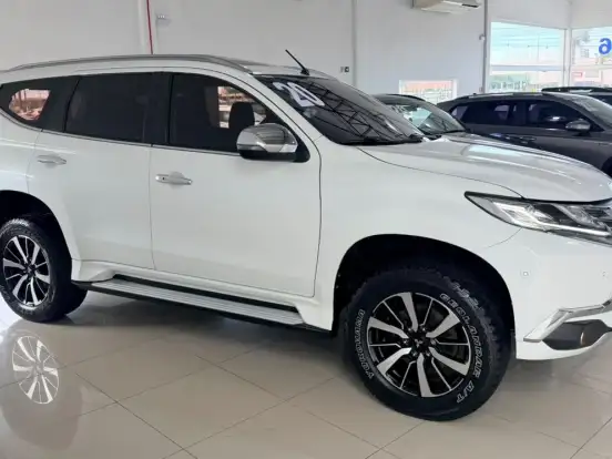 MITSUBISHI-PAJERO SPORT-2.4 16V MIVEC TURBO DIESEL HPE AWD AUTOMÁTICO MITSUBISHI-PAJERO SPORT-2019