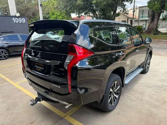 MITSUBISHI-PAJERO SPORT-2.4 16V MIVEC TURBO DIESEL HPE AWD AUTOMÁTICO MITSUBISHI-PAJERO SPORT-2019