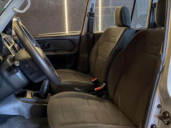 MITSUBISHI-PAJERO TR4-2013