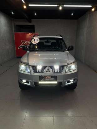MITSUBISHI-PAJERO TR4-2.0 4X4 16V 140CV FLEX 4P AUTOMÁTICO MITSUBISHI-PAJERO TR4-2014