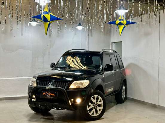 MITSUBISHI-PAJERO TR4-2010