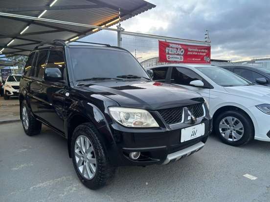MITSUBISHI-PAJERO TR4-2010
