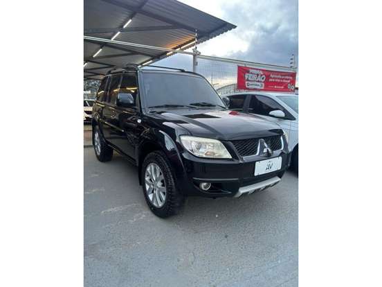 MITSUBISHI-PAJERO TR4-2010