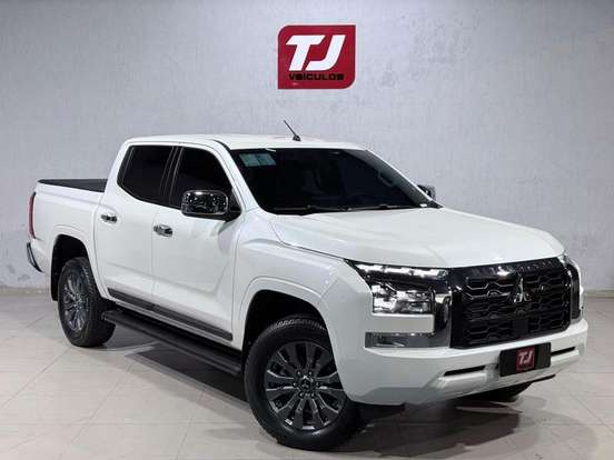 MITSUBISHI-TRITON-2.4 BITURBO DIESEL CD GL 4X4 AUTOMÁTICO MITSUBISHI-TRITON-2025