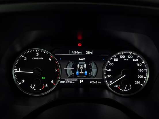 MITSUBISHI-TRITON-2.4 BITURBO DIESEL CD KATANA SR80 4X4 AUTOMÁTICO MITSUBISHI-TRITON-2025
