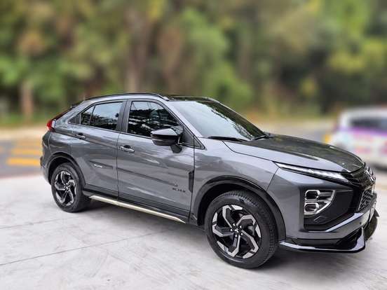 MITSUBISHI-ECLIPSE CROSS-1.5 MIVEC TURBO GASOLINA HPE-S BLACK S-AWC CVT MITSUBISHI-ECLIPSE CROSS-2025