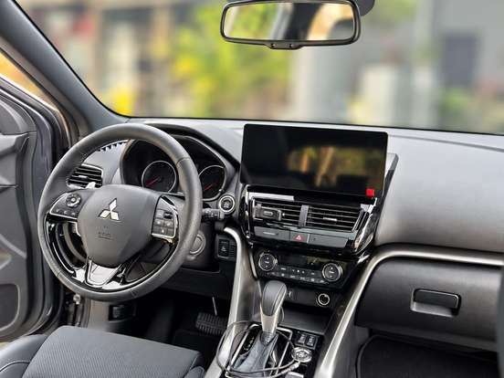 MITSUBISHI-ECLIPSE CROSS-1.5 MIVEC TURBO GASOLINA HPE-S BLACK S-AWC CVT MITSUBISHI-ECLIPSE CROSS-2025
