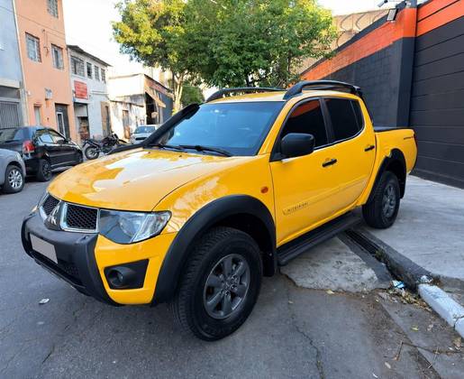 MITSUBISHI L200 SAVANA 3.2 4X4 16V TURBO INTERCOOLER DIESEL 4P AUTOMÁTICO