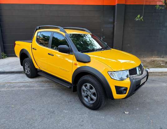 MITSUBISHI-L200 SAVANA-2016