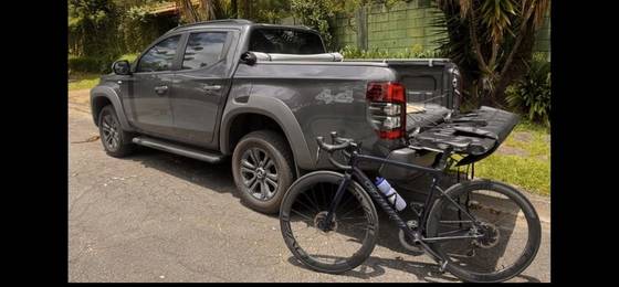 MITSUBISHI L200 TRITON 2.4 16V TURBO DIESEL SPORT OUTDOOR PLUS CD 4P 4X4 AUTOMÁTICO