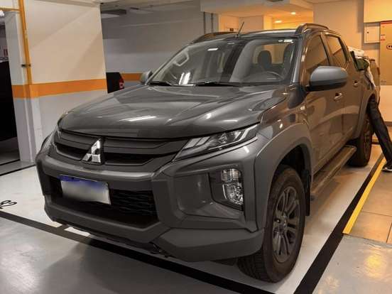 MITSUBISHI-L200 TRITON-2.4 16V TURBO DIESEL SPORT OUTDOOR PLUS CD 4P 4X4 AUTOMÁTICO MITSUBISHI-L200 TRITON-2024