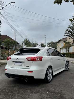 MITSUBISHI-LANCER-2011