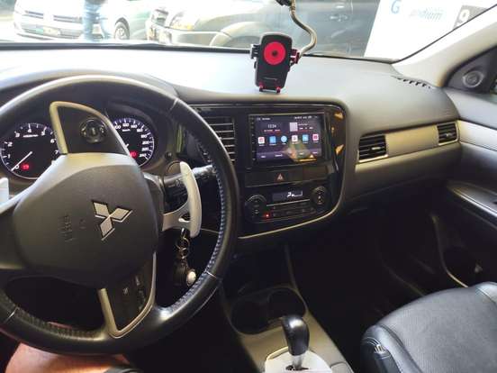 MITSUBISHI-OUTLANDER-2.0 16V GASOLINA 4P AUTOMÁTICO MITSUBISHI-OUTLANDER-2014