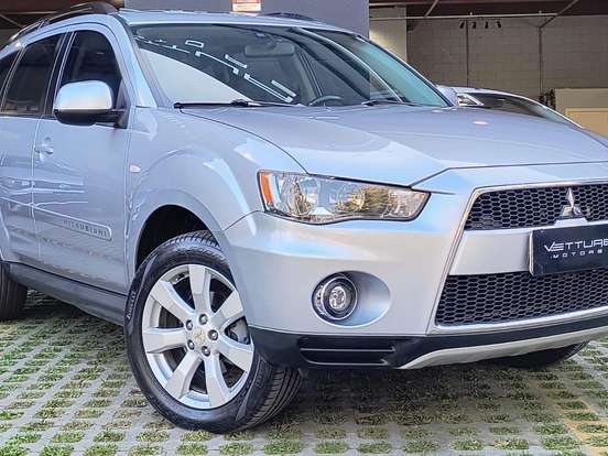 MITSUBISHI-OUTLANDER-3.0 GT 4X4 V6 24V GASOLINA 4P AUTOMÁTICO MITSUBISHI-OUTLANDER-2011