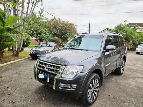 MITSUBISHI-PAJERO-3.2 HPE 4X4 7 LUGARES 16V TURBO INTERCOOLER DIESEL 4P AUTOMÁTICO MITSUBISHI-PAJERO-2018