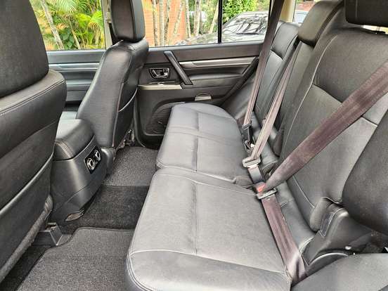 MITSUBISHI-PAJERO-3.2 HPE 4X4 7 LUGARES 16V TURBO INTERCOOLER DIESEL 4P AUTOMÁTICO MITSUBISHI-PAJERO-2018