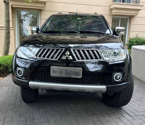 MITSUBISHI PAJERO DAKAR 3.5 HPE 7 LUGARES 4X4 V6 24V FLEX 4P AUTOMÁTICO