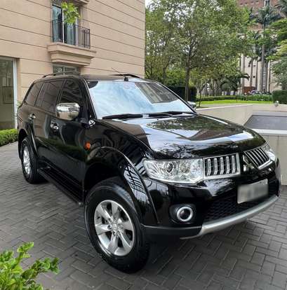 MITSUBISHI-PAJERO DAKAR-3.5 HPE 7 LUGARES 4X4 V6 24V FLEX 4P AUTOMÁTICO MITSUBISHI-PAJERO DAKAR-2013