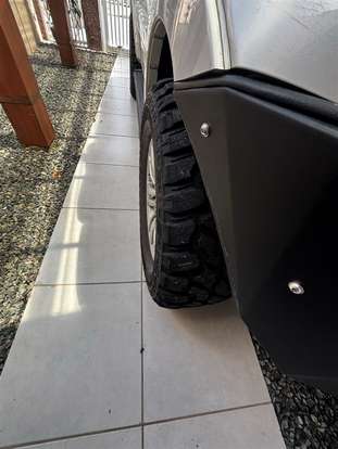 MITSUBISHI-PAJERO FULL-2011