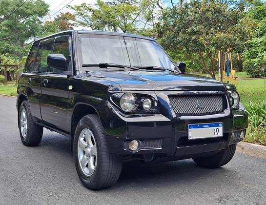 MITSUBISHI PAJERO TR4 2.0 4X4 16V 140CV FLEX 4P AUTOMÁTICO