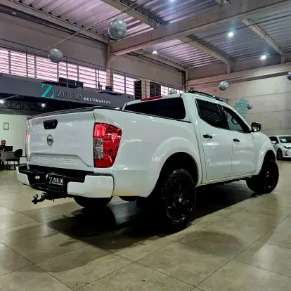 NISSAN-FRONTIER-2022