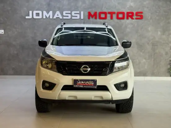 NISSAN-FRONTIER-2020