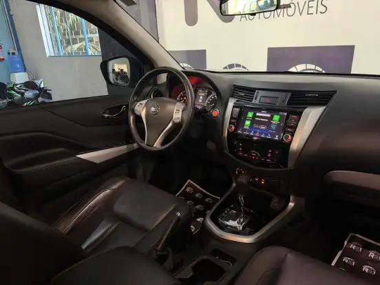 NISSAN-FRONTIER-2021