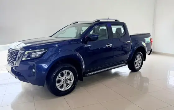 NISSAN FRONTIER 2.3 16V TURBO DIESEL XE CD 4X4 AUTOMÁTICO