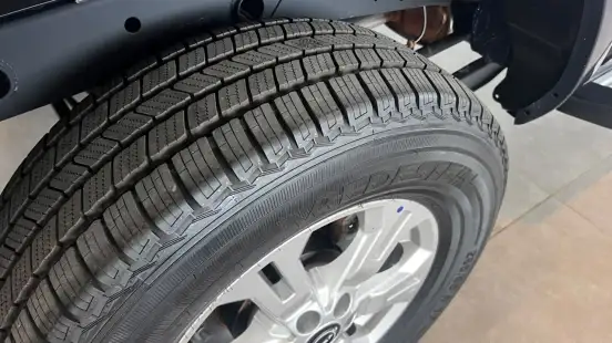 NISSAN-FRONTIER-2024