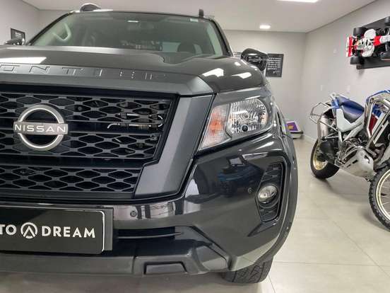 NISSAN-FRONTIER-2024