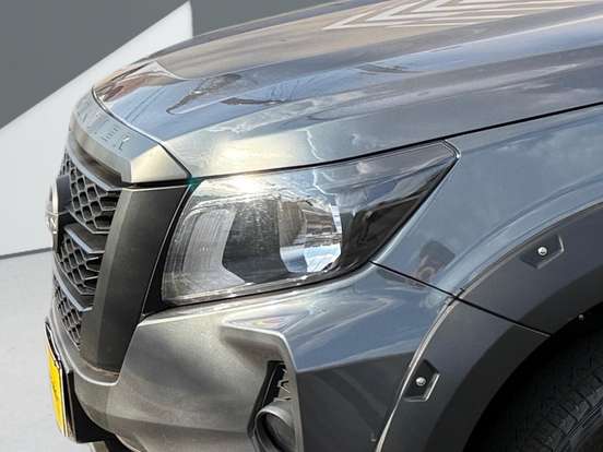 NISSAN-FRONTIER-2024