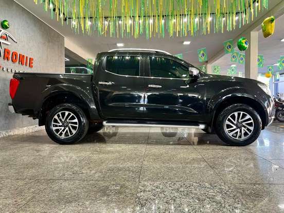 NISSAN-FRONTIER-2019