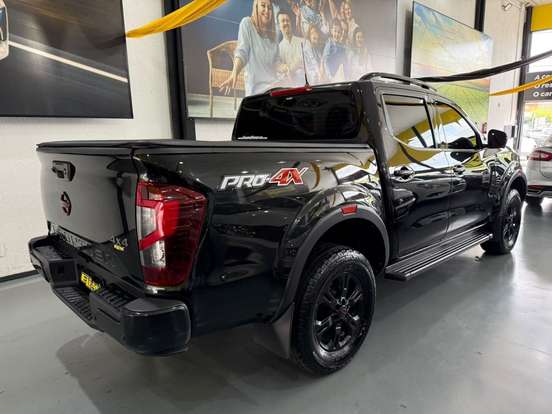 NISSAN-FRONTIER-2.3 16V TURBO DIESEL PRO4X CD 4X4 AUTOMÁTICO NISSAN-FRONTIER-2023